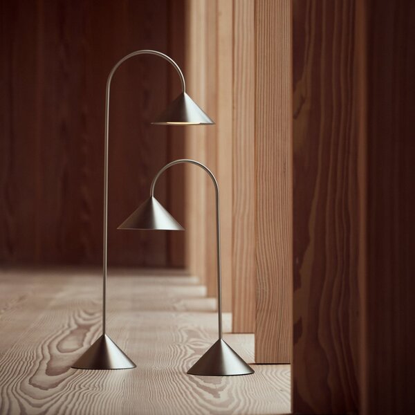 FRANDSEN LED φορητή λάμπα Grasp, ανοξείδωτο ατσάλι, ύψος 72 cm, ρυθμιζόμενος, Μεταλλικό, Ανοξείδωτος χάλυβας, σχεδιασμός