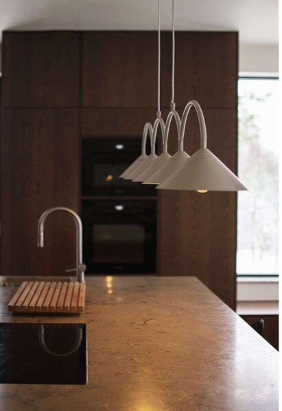 Globen Lighting Κρεμαστό φωτιστικό CURVE 5, μπεζ, 5 φτερά, 165 cm, ρυθμιζόμενος, Μπεζ, Σαλόνι / τραπεζαρία, Μέταλλο, Vintage