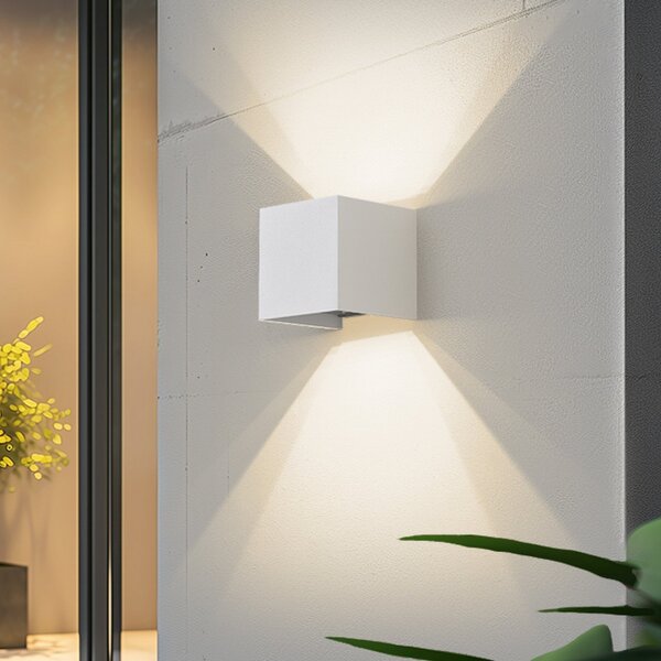 Lindby Smart LED φωτιστικό τοίχου εξωτερικού χώρου Dara, 10 cm, λευκό, CCT Tuya, ρυθμιζόμενος, Λευκό, Αλουμίνιο, σύγχρονο
