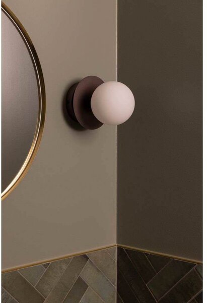 Globen Lighting Φωτιστικό τοίχου ART DECO, μπρονζέ/λευκό Ø 16 cm IP44, ρυθμιζόμενος, Μπρούτζινο / Αντικέ ορείχαλκου, Σαλόνι / τραπεζαρία, Μέταλλο, σχεδιασμός, Σφαίρα