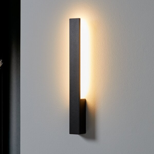 Arcchio Φωτιστικό τοίχου Ivano LED, 42,5 cm, μαύρο, μέταλλο, Μαύρο, Διάδρομος, Αλουμίνιο, σύγχρονο