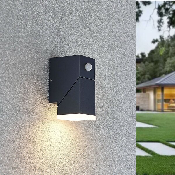 Lindby LED φωτιστικό τοίχου Sally, 15 cm, ανθρακί, IP54, αισθητήρας, Μαύρο, Αλουμίνιο, σύγχρονο, Πρίζα τοίχου