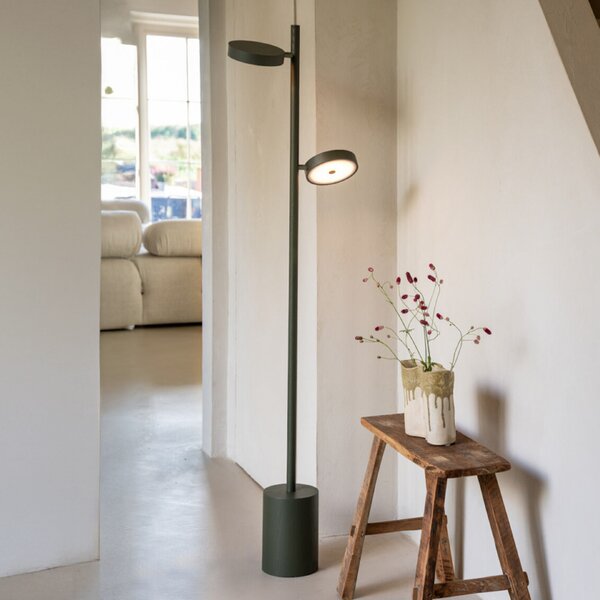 Good & Mojo GOOD MOJO Φωτιστικό δαπέδου LED Okinawa, 2 φτερά, πράσινο, 146 cm, ξύλο, ρυθμιζόμενος, Πράσινο, Σαλόνι / τραπεζαρία, Ξύλο, σύγχρονο