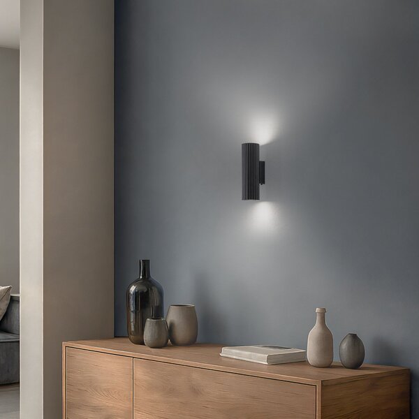 SOLLUX LIGHTING Φωτιστικό τοίχου Carbon, μαύρο, ύψος 20 cm, αλουμίνιο, 2-φωτο., ρυθμιζόμενος, Μαύρο, Σαλόνι / τραπεζαρία, Αλουμίνιο, σύγχρονο