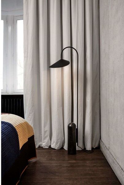 Ferm LIVING - Arum Φωτιστικό δαπέδου Μαύρο ferm LIVING