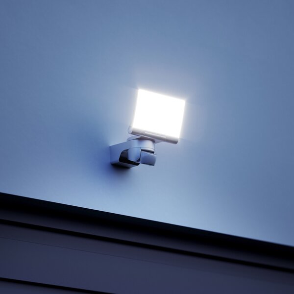 STEINEL Εξωτερικός προβολέας με αισθητήρα XLED Home 2 S, λευκός, IP44, Λευκό, Πλαστικό, σύγχρονο