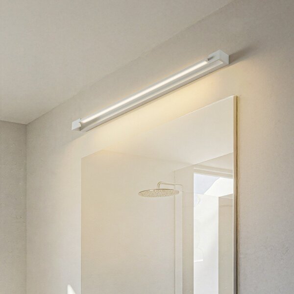 Arcchio LED απλίκι τοίχου Jora, 90 cm, λευκό, περιστρεφόμενο, IP44, Λευκό, Μπάνιο, Αλουμίνιο, σύγχρονο