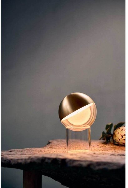 FRANDSEN LED-Akku-Τραπεζοειδής λάμπα Pila, ορείχαλκος, 20 cm, ρυθμιζόμενη, ρυθμιζόμενος, Χρυσό / Ορείχαλκου, Σαλόνι / τραπεζαρία, Πλαστικό, σύγχρονο