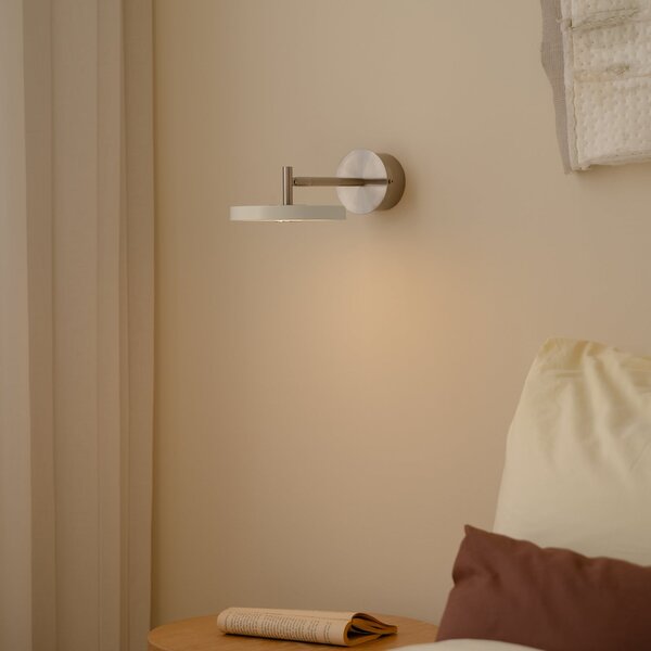 UMAGE Φωτιστικό τοίχου LED Asteria Short, γκρι, ατσάλι, ενσύρματη σύνδεση, ρυθμιζόμενος, Γκρι, υπνοδωμάτιο, Μέταλλο, σχεδιασμός