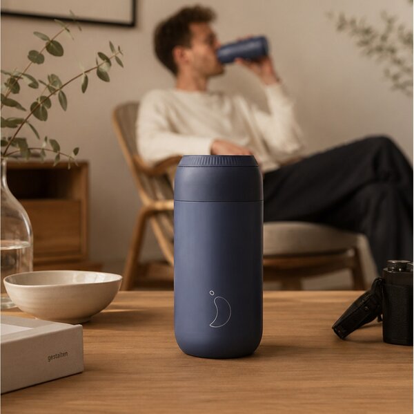 Ποτήρι Θερμός Series 2 Chilly's με χωρητικότητα 340ml και διατήρηση θερμοκρασίας 4h ζεστό - Whale Blue