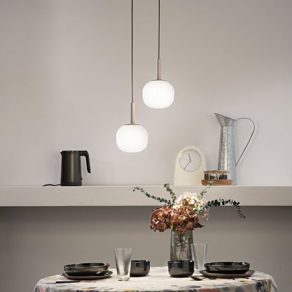 Luce Ambiente Design Κρεμαστό φωτιστικό Eris, μήκος 26 εκ., καφέ/λευκό, μέταλλο/γυαλί, 2 λάμπες, ρυθμιζόμενος, Καφέ / Σκουριάς, Σαλόνι / τραπεζαρία, Αλουμίνιο, σύγχρονο
