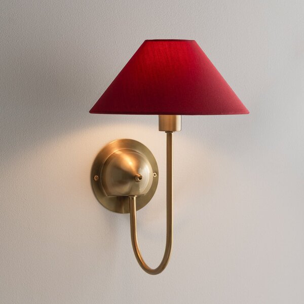 Globen Lighting Φωτιστικό τοίχου IRIS, μπορντό, ύψος 32 εκ., Κόκκινο, Σαλόνι / τραπεζαρία, Ύφασμα / Κλωστοϋφαντουργία, Σκανδιναβικό
