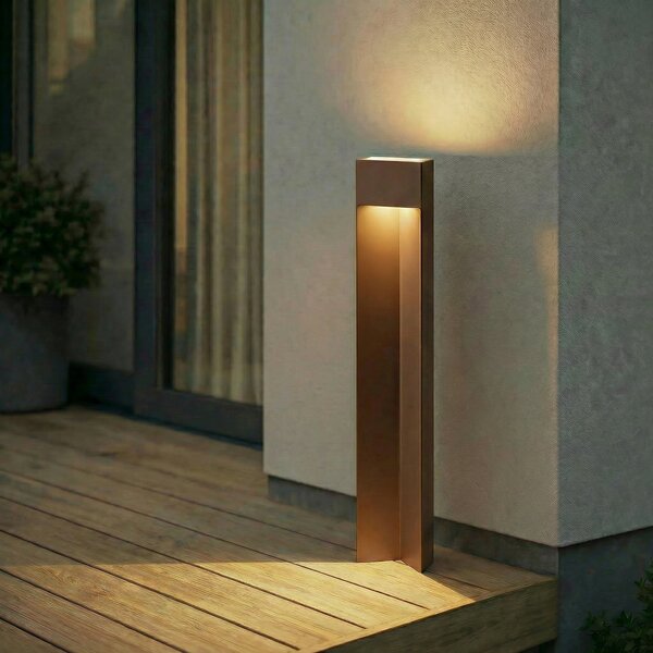 Lucande Φωτιστικό διαδρόμου LED Kaholo, καφέ, 90 εκ., IP44, Καφέ / Σκουριάς, Αλουμίνιο, σύγχρονο