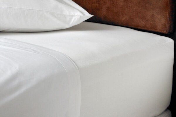 Ξενοδοχειακό Σεντόνι Υπέρδιπλο 240x280 Polycotton Classic Line TC170 Cotton 50% - Polyester 50%