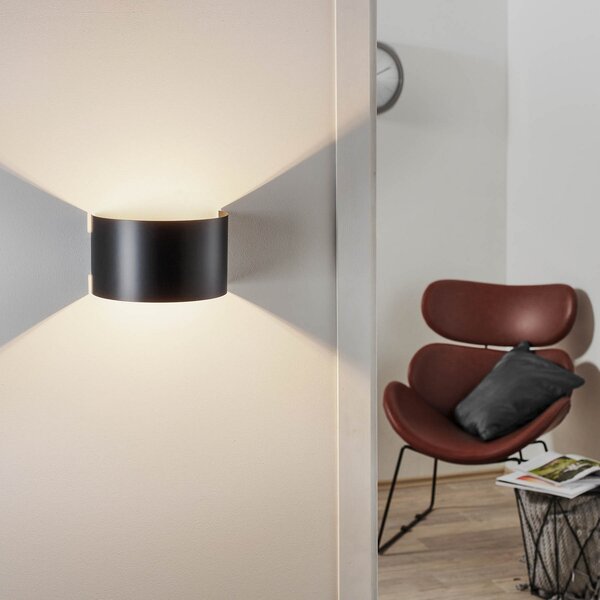 EMIBIG LIGHTING Φωτιστικό τοίχου Fold με καμπύλο καπέλο σε μαύρο χρώμα, ρυθμιζόμενος, Μαύρο, Σαλόνι / τραπεζαρία, Μέταλλο, σύγχρονο