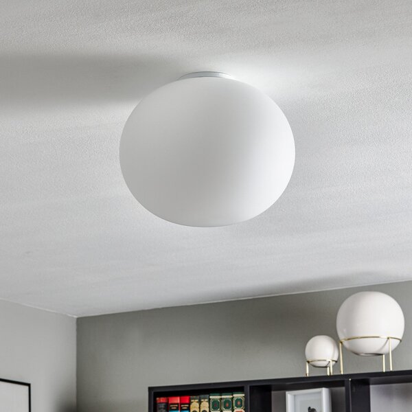 FLOS Glo-Ball - σφαιρικό φωτιστικό οροφής 33 cm, ρυθμιζόμενος, Λευκό, Σαλόνι / τραπεζαρία, Γυαλί, σχεδιασμός, Σφαίρα