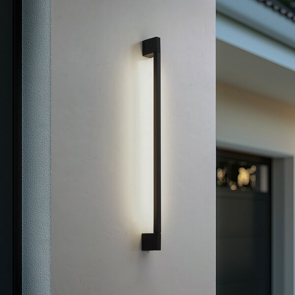Lindby LED απλίκα Neano, 90cm, μαύρο, μέταλλο, IP54, Μαύρο, Αλουμίνιο, σύγχρονο