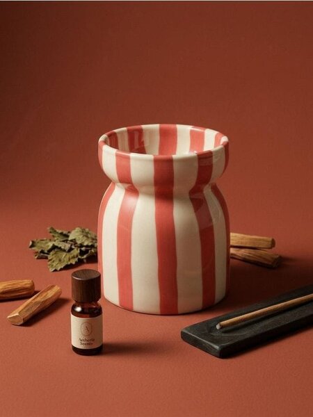 Sinsay - Αρωματικό κερί Sandalwood&Patchouli - κοκκινο