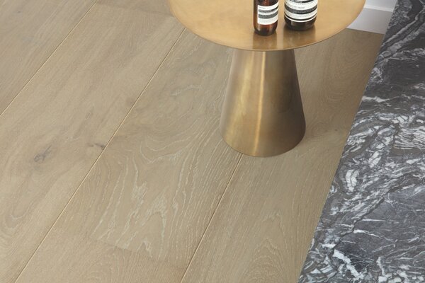 Ξύλινο Δάπεδο Quick-Step Cascada CASC5110 Light Storm Oak Extra Matt