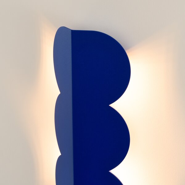 Φωτιστικό τοίχου Biscuit, Μπλε Ultramarine, 16.3x5.8x33.6 cm