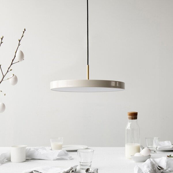 UMAGE LED κρεμαστό φωτιστικό Asteria Medium μαργαριτάρι/ορείχαλκος Ø 43 cm, ρυθμιζόμενος, Μπεζ, Σαλόνι / τραπεζαρία, Μέταλλο, σχεδιασμός