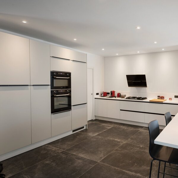 SLV Εντοιχισμένος προβολέας LED New Tria, στρογγυλός, λευκός, IP65, 3.000K, 38°, ρυθμιζόμενος, Λευκό, Μπάνιο, Αλουμίνιο, Φωτιστικά εσοχής στρογγυλά