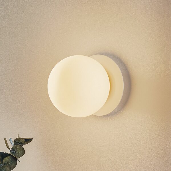 EMIBIG LIGHTING Απλίκι Minerva K1, λευκό, Ø 15 cm, γυαλί/μέταλλο, ρυθμιζόμενος, Λευκό, Διάδρομος, Μέταλλο