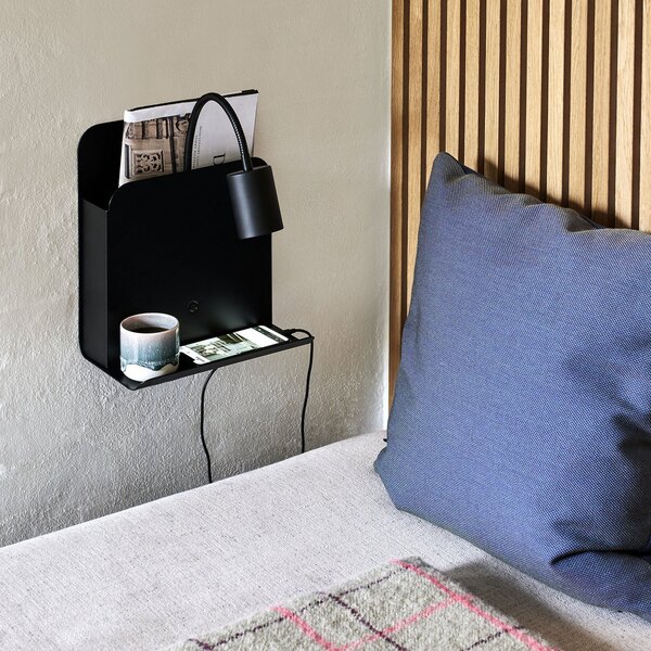 Nordlux Φωτιστικό τοίχου Roomi με ράφι και USB, μαύρο, Μαύρο, υπνοδωμάτιο, Μέταλλο, σύγχρονο, Φως ανάγνωσης