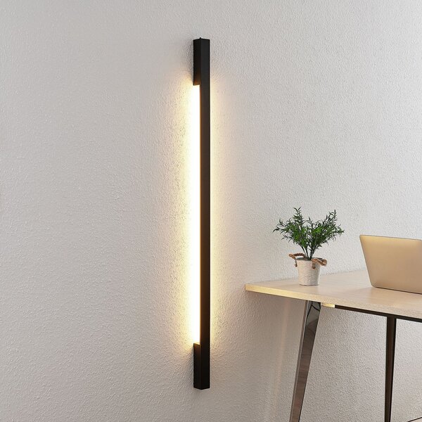 Arcchio Φωτιστικό τοίχου Ivano LED, 130 cm, μαύρο, Μαύρο, Διάδρομος, Αλουμίνιο, σύγχρονο