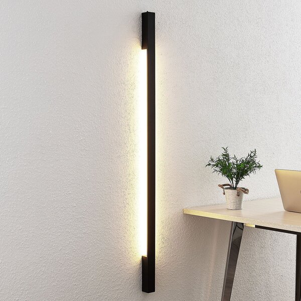 Arcchio Φωτιστικό τοίχου Ivano LED, 130 cm, μαύρο, Μαύρο, Διάδρομος, Αλουμίνιο, σύγχρονο