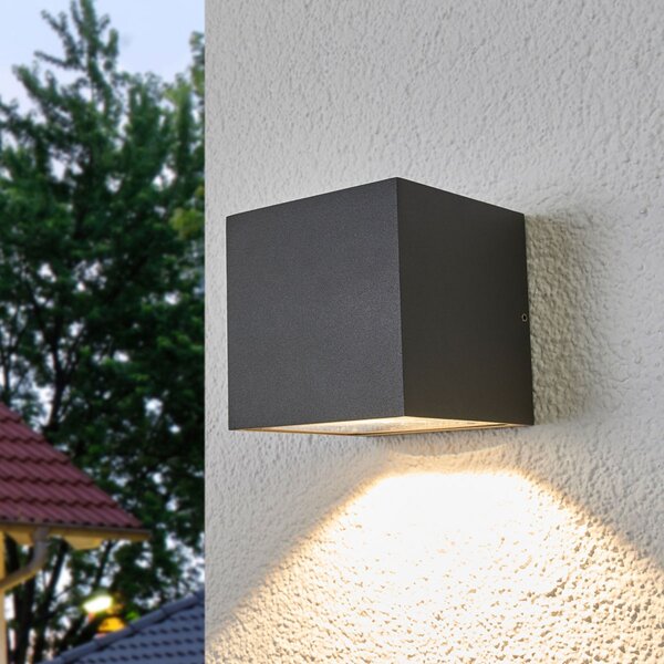 Lucande Εξωτερικό φωτιστικό τοίχου LED Merjem, 12 cm, κάτω, IP54, Γκρι, Αλουμίνιο, σύγχρονο