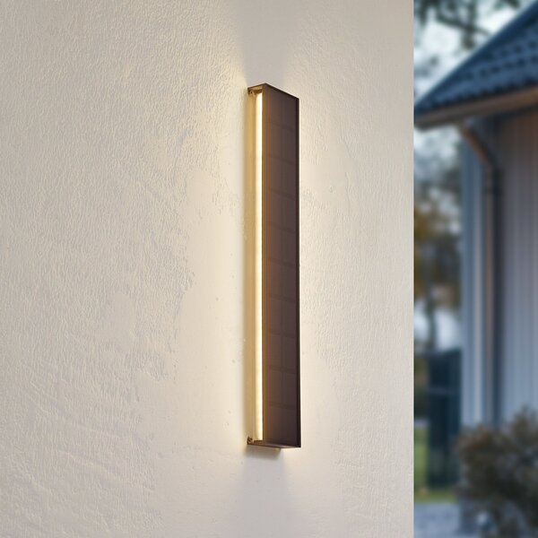 Lindby LED ηλιακό φωτιστικό τοίχου Laarni, ρυθμιζόμενο, IP54, μαύρο, ρυθμιζόμενος, Μαύρο, Αλουμίνιο, Ηλιακά φώτα