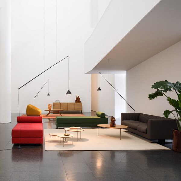 Vibia LED κρεμαστό φωτιστικό NORTH, μαύρο, μέταλλο, 927, αποκεντρωμένο, ρυθμιζόμενος, Μαύρο, Σαλόνι / τραπεζαρία, Πλαστικό, σχεδιασμός