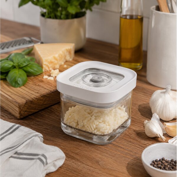 Δοχείο Τροφίμων Cube Fresh & Save Zwilling με καπάκι, χωρητικότητα 320ml και διαστάσεις 10.7x10.7x7.6cm