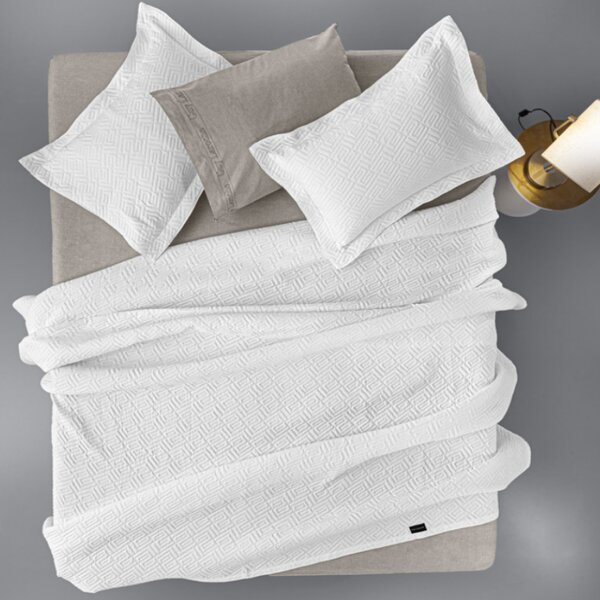 Κουβερτόριο Υπέρδιπλο (245x260) Guy Laroche Pattern White